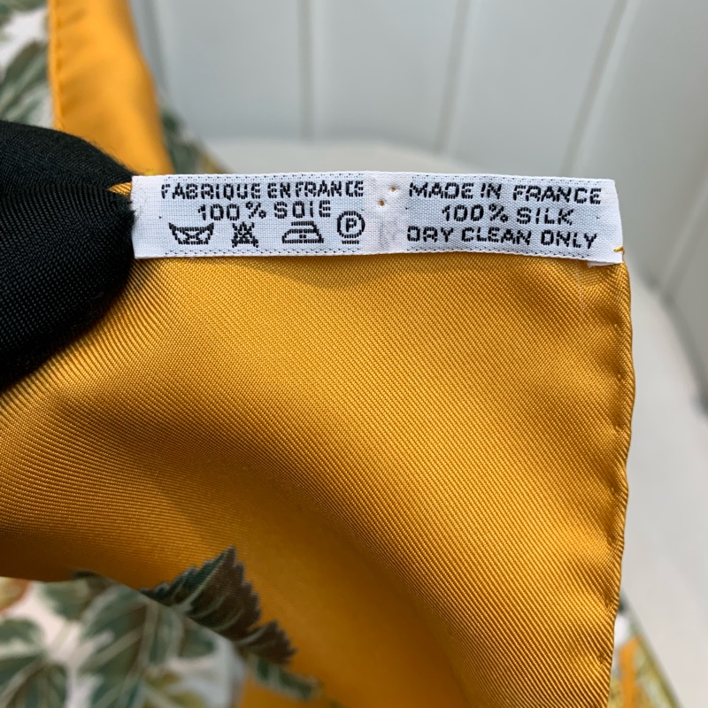 Hermes 黃色 萬物歸一 絲巾 90*90 XA073-3