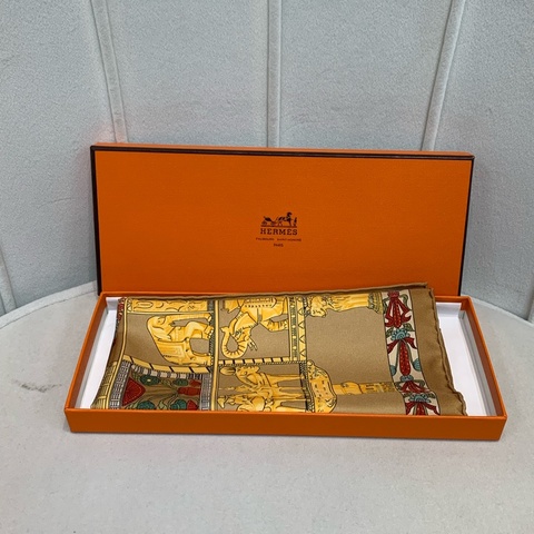 Hermes 埃及系統 黃金絲巾 45*45 O505