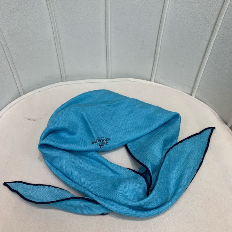 Hermes 人字紋 彩藍色菱形圍巾 O859-3