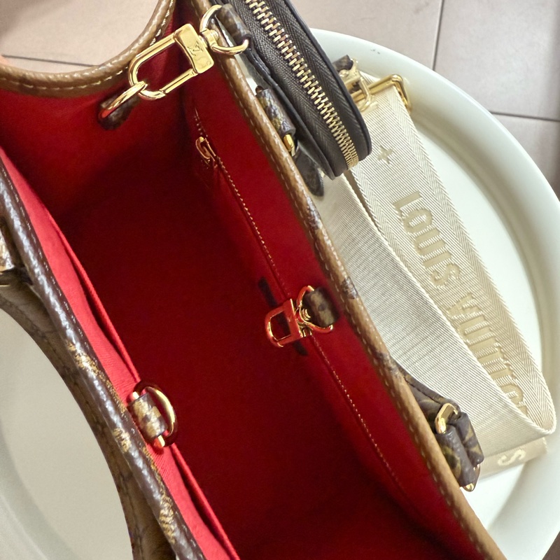 M46373 Louis Vuitton  OnTheGo PM 拼色 手提 斜背 托特包-3