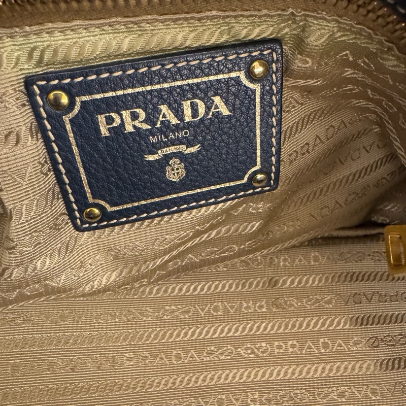 Prada真皮手提托特包-4