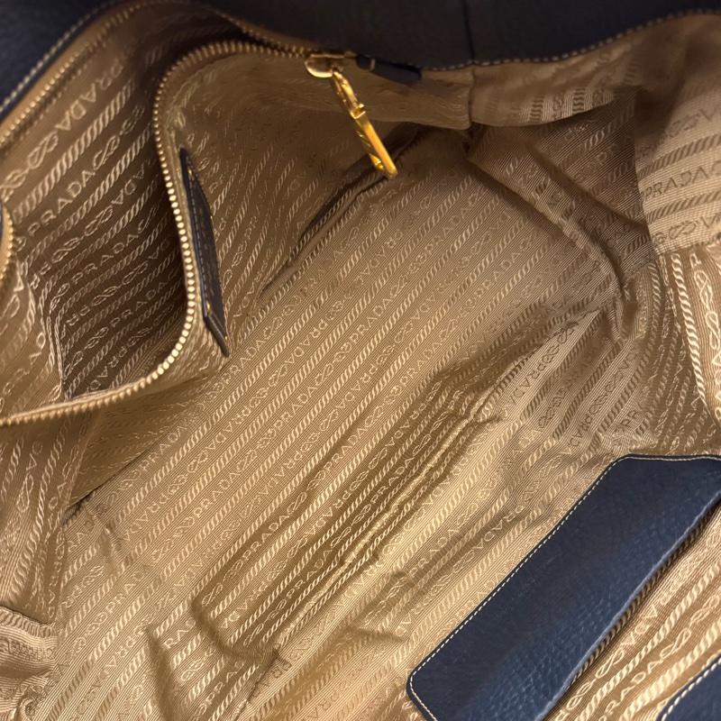 Prada真皮手提托特包-8