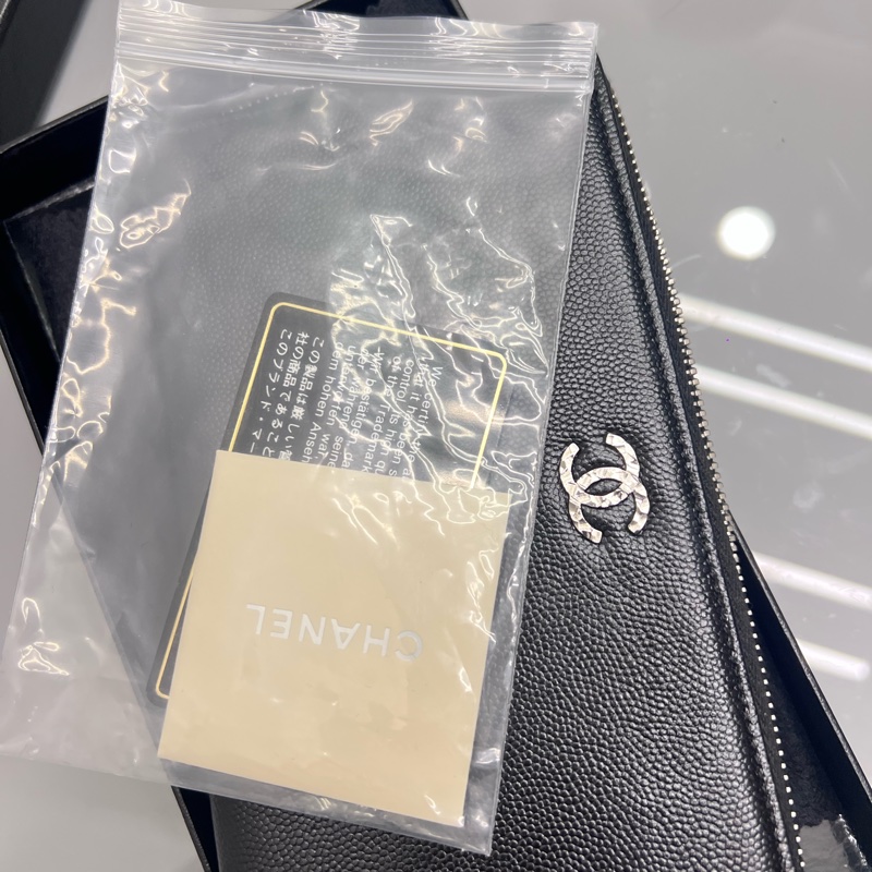 Chanel 小香 魚子醬ㄇ拉長夾 #9新割愛22800質感又時髦好用 男女都適合 日常使用出國旅行也很方便 #原廠盒 #保卡雷標都在 #買到賺到-5