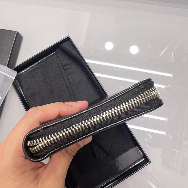 Chanel 小香 魚子醬ㄇ拉長夾 #9新割愛22800質感又時髦好用 男女都適合 日常使用出國旅行也很方便 #原廠盒 #保卡雷標都在 #買到賺到-6