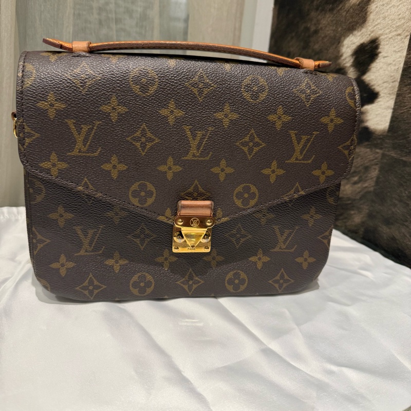 💎LV手提斜背郵差包-0