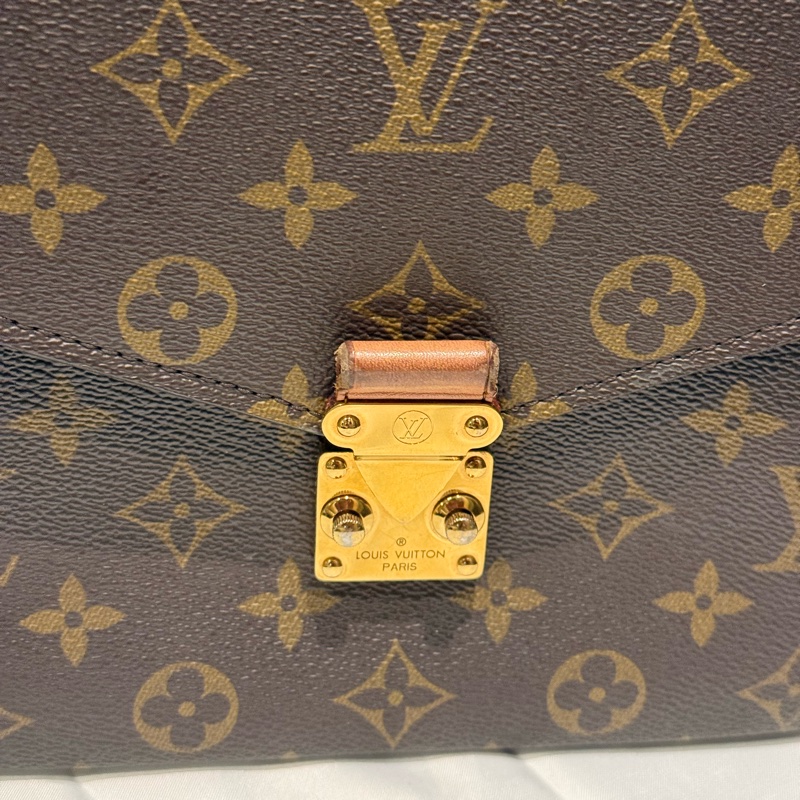 💎LV手提斜背郵差包-5