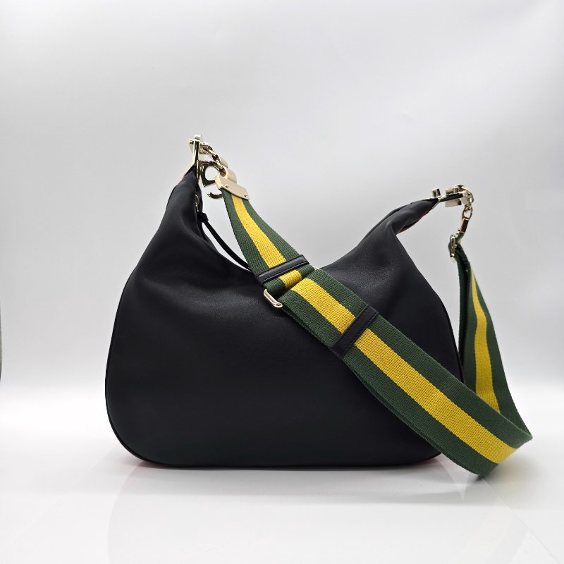 GUCCI Attache 經典金屬勾釦 雙背帶 斜背包-2