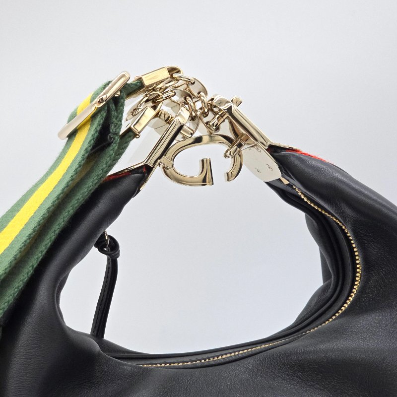 GUCCI Attache 經典金屬勾釦 雙背帶 斜背包-8