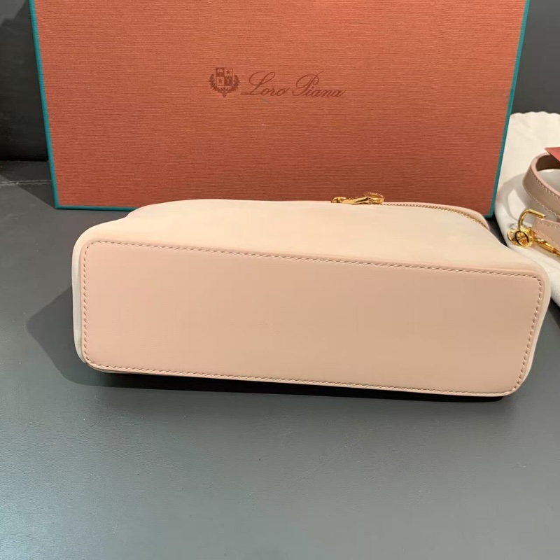 Loro Piana諾悠翩雅Extra Pocket L19奶油蜜蜂色鹿皮金扣 lp19 便當包 金扣-2