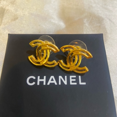 CHANEL 耳環