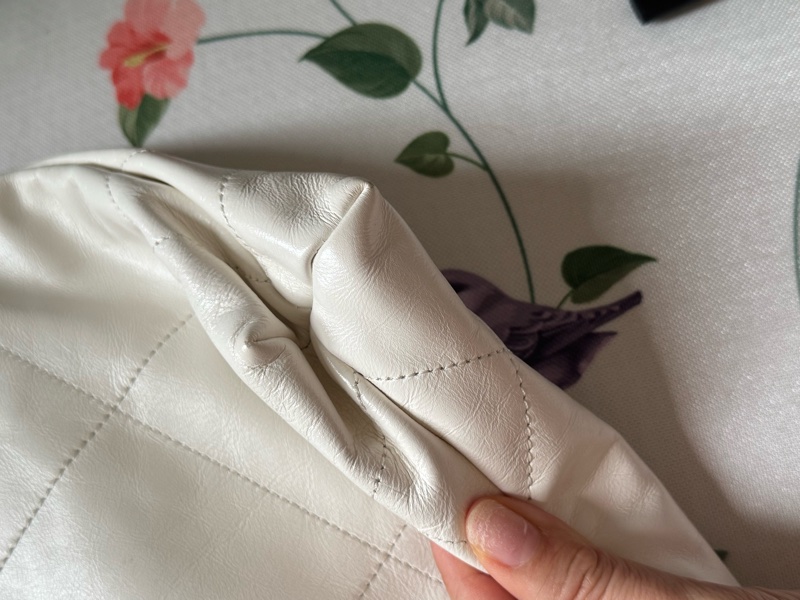 95% new Chanel 22 small size 小號-3