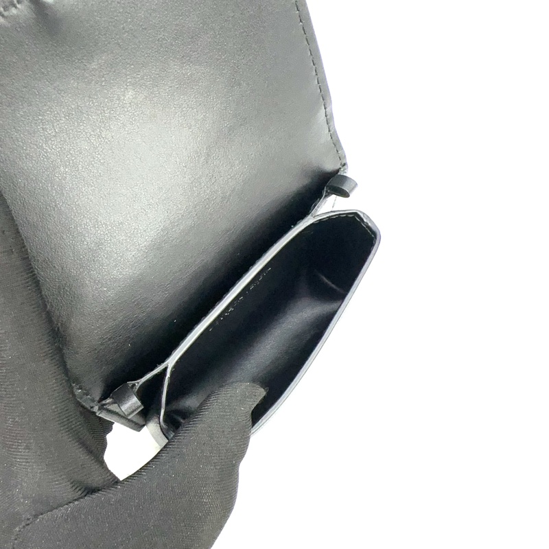 BV 黑羊皮編織下蓋綁帶Mini斜背包-7