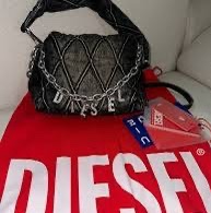 Diesel Charm-D 掛飾logo單肩包 小號 黑色-1