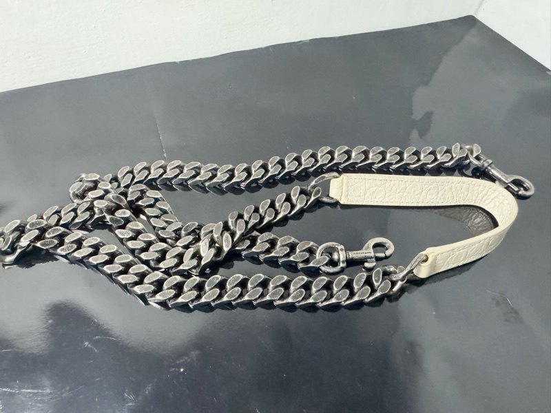 YSL鱷魚皮白色肩背包-4