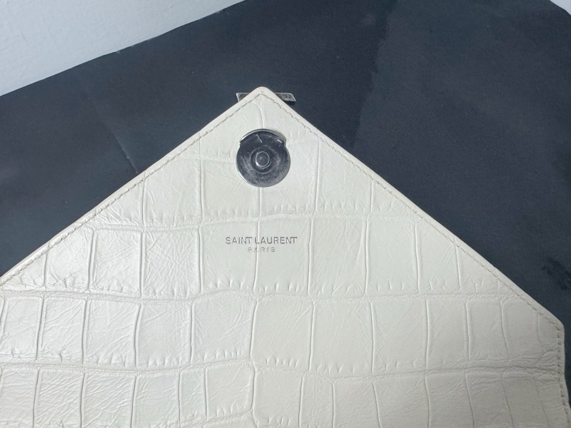 YSL鱷魚皮白色肩背包-22
