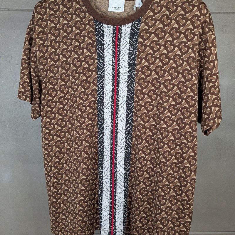 莉亞精品♡Burberry TB滿版logo 短T XS-0