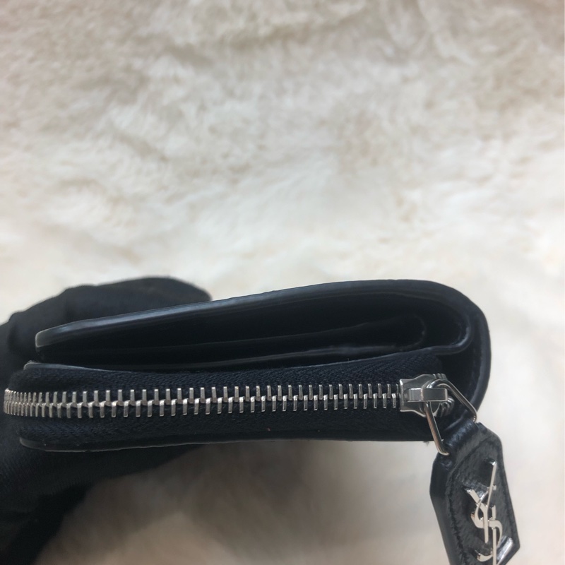 YSL 聖羅蘭星座系列 黑色短銀包 I373-31