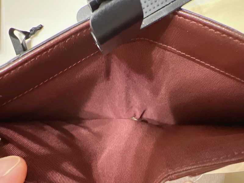 香奈兒羊皮對開長夾(黑)-4