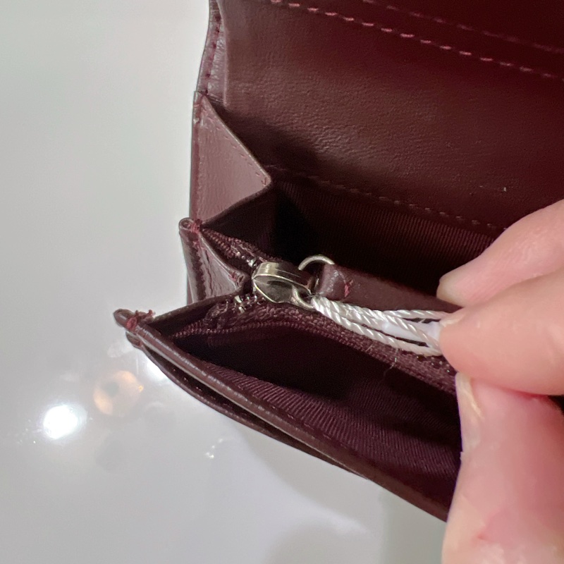 香奈兒羊皮對開長夾(黑)-21