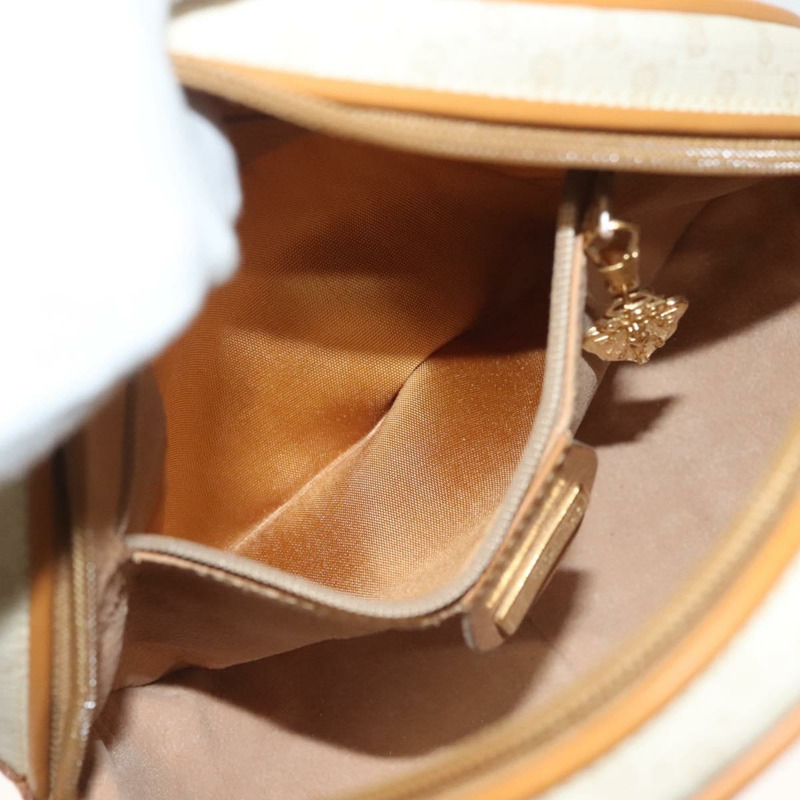 【日本直送】GUCCI 微型 GG Supreme 單肩包 PVC 米金色 007 115 0088 正品 BA3970-10