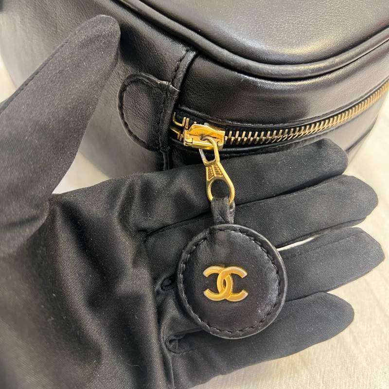 Chanel 雙色皮革化妝包-3