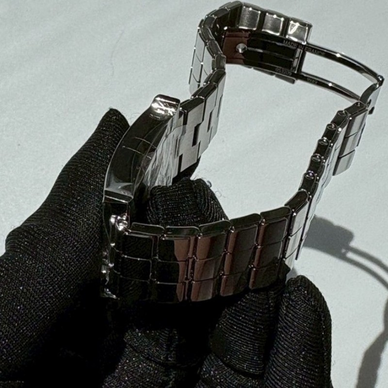 Hermes 不鏽鋼鍊帶銀H面11點鑽女錶-12