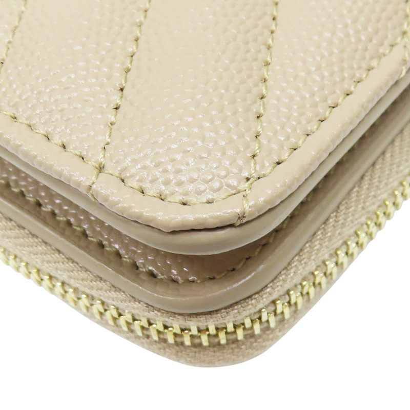 奶茶色 牛皮 Cassandre Matelasse Compact 扣式短夾 668288-8