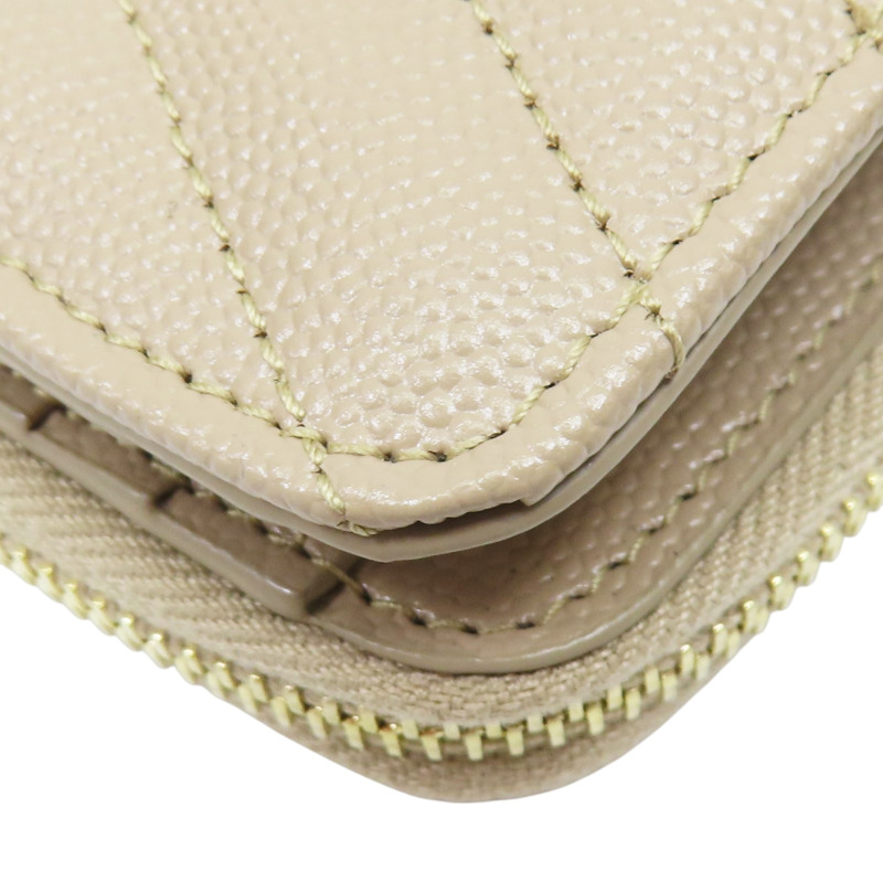 奶茶色 牛皮 Cassandre Matelasse Compact 扣式短夾 668288-9