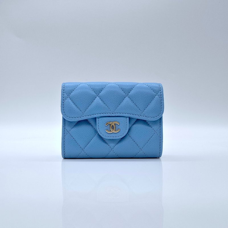 (全新品✨晶片款)CHANEL 香奈兒 雙C LOGO菱格紋 寶寶藍 牛皮 名片夾 卡片夾｜AP0214-0