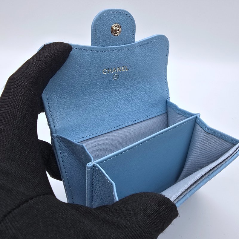 (全新品✨晶片款)CHANEL 香奈兒 雙C LOGO菱格紋 寶寶藍 牛皮 名片夾 卡片夾｜AP0214-7