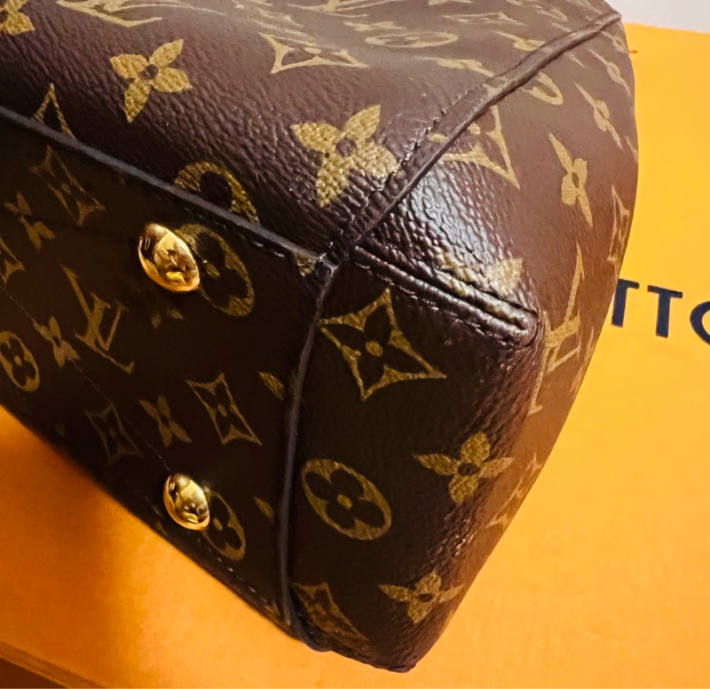 LV中款蒙恬包❤️M41056~ 95近新「LV MONTAIGNE BB 」~肩背包、手提包、斜背包-11