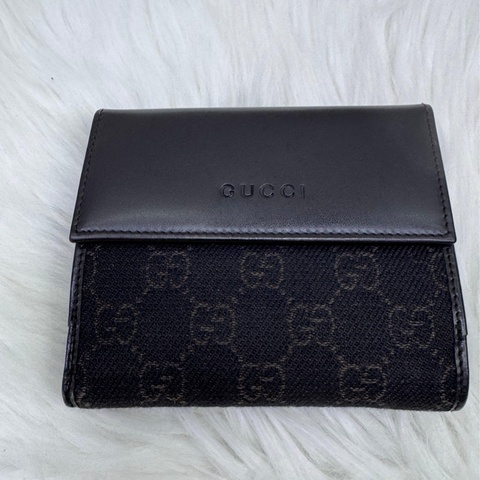 gucci wallet