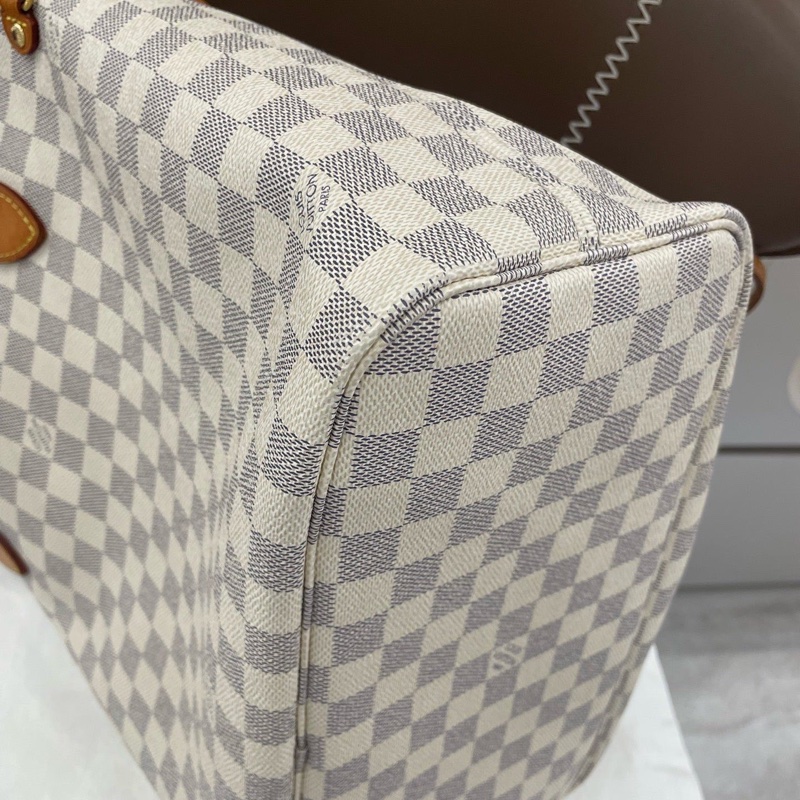 lv路易威登 白棋盤格neverfull👜～容量很足✨上班通勤好單品🥰-9