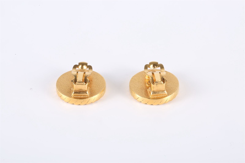 CHANEL(香奈兒) 合金 中古 96A 雙C 紐扣 耳夾-3