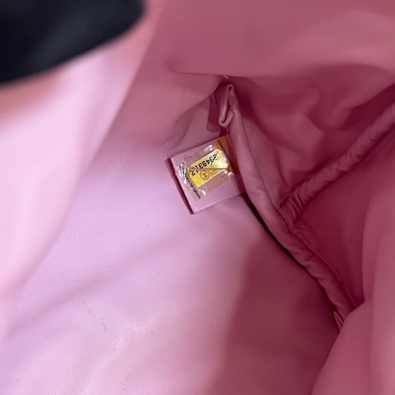 Chanel 粉色毛絨 化妝包-6