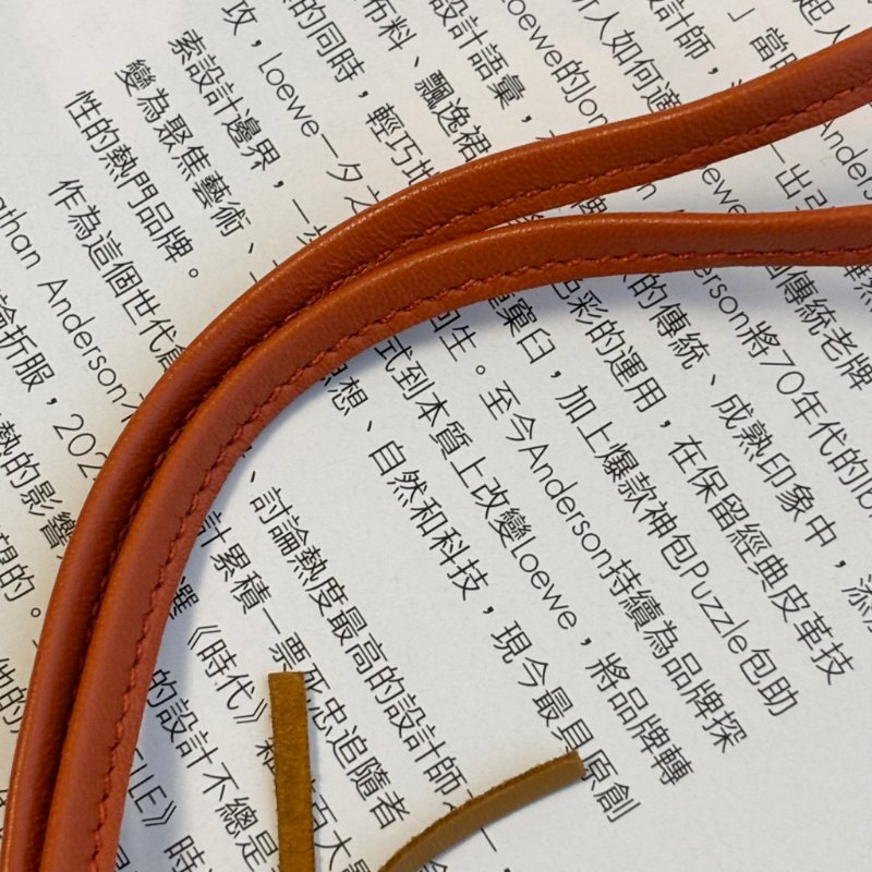 ::HERMES:: Rodeo 奶昔白小馬 x 芝麻色 拼接南瓜橘 吊飾-11