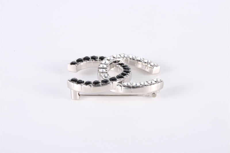 CHANEL(香奈兒)  合金 23B 黑白雙C水鑽 胸針-1