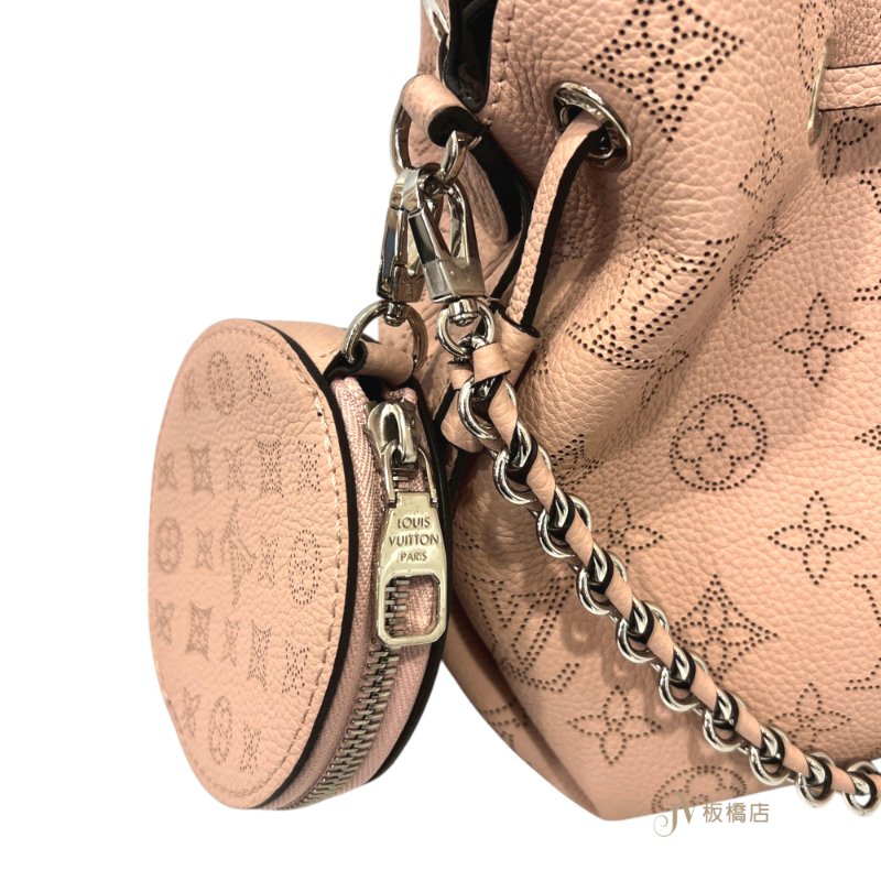 LV BELLA 粉色小牛皮雷射打孔束口水桶包 M57070-5