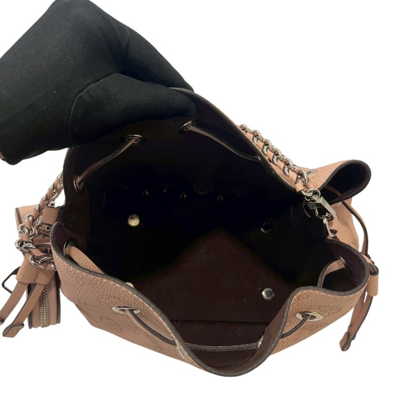 LV BELLA 粉色小牛皮雷射打孔束口水桶包 M57070-6