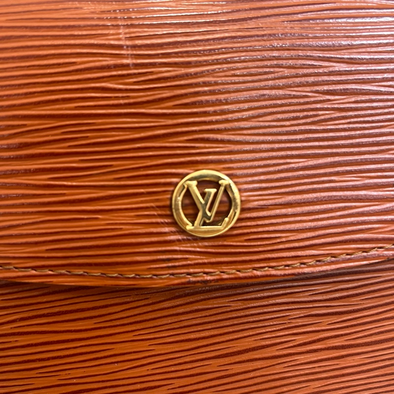 Louis Vuitton 經典皮革手拿包-10