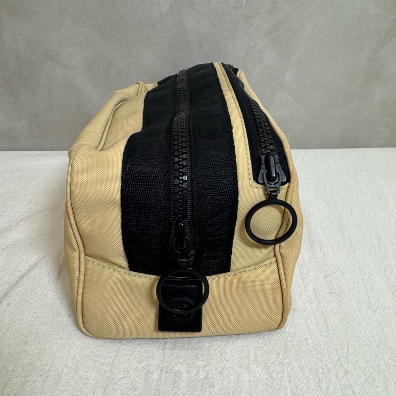 CHANEL奶茶拼黑 帆布手拿包-5