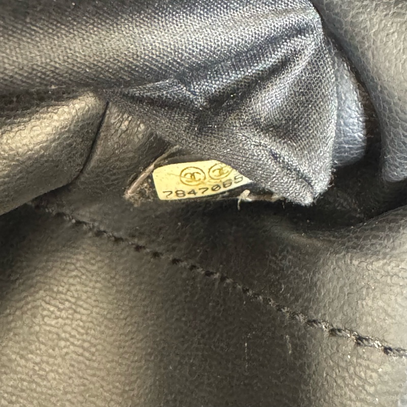 CHANEL奶茶拼黑 帆布手拿包-17