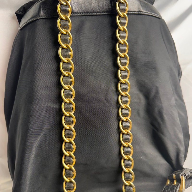 Prada皮穿鏈尼龍束口後背包-6