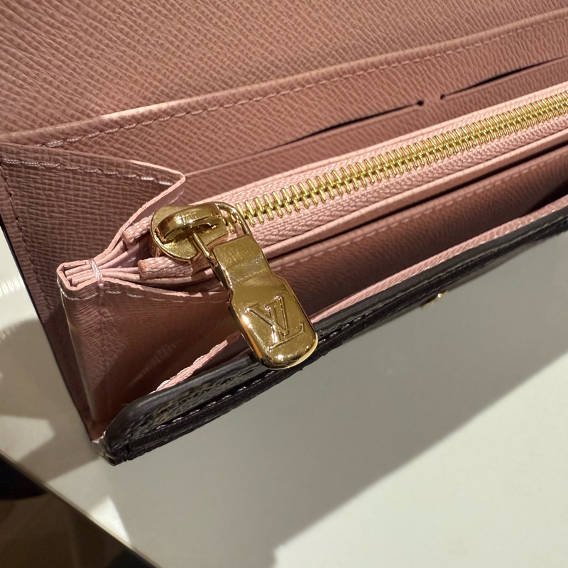 LV Louis Vuitton路易威登 M62235經典SARAH系列Monogram帆布印花暗釦長夾(芭蕾粉)-14