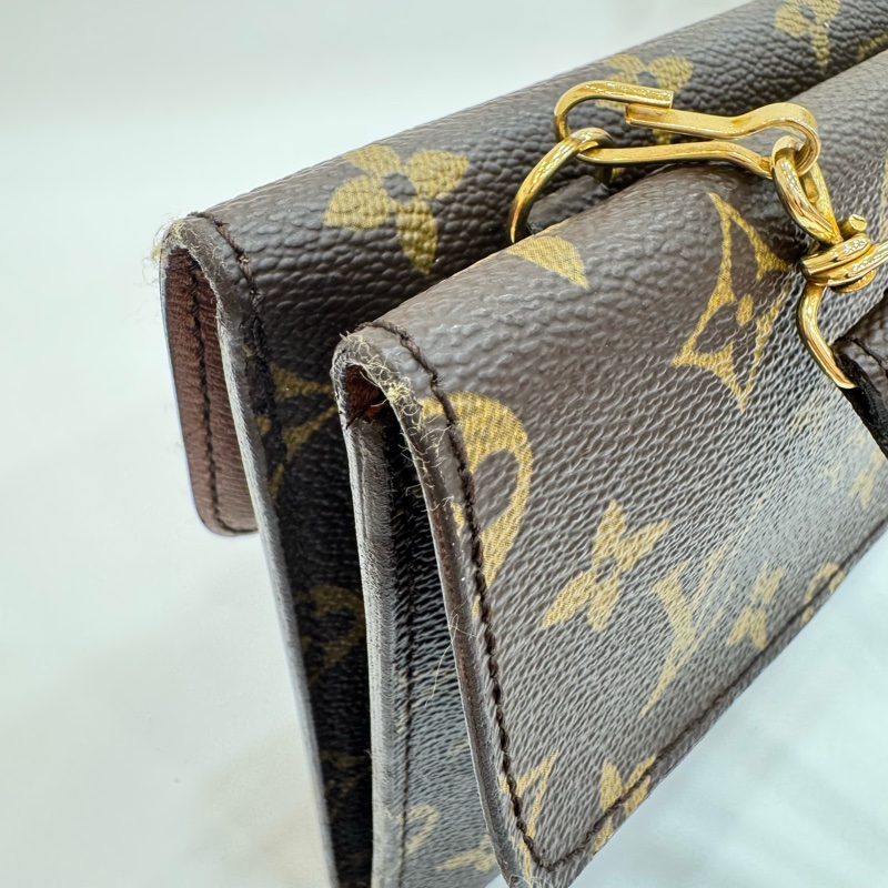 Louis Vuitton 雙面豆豆信封斜背包-14