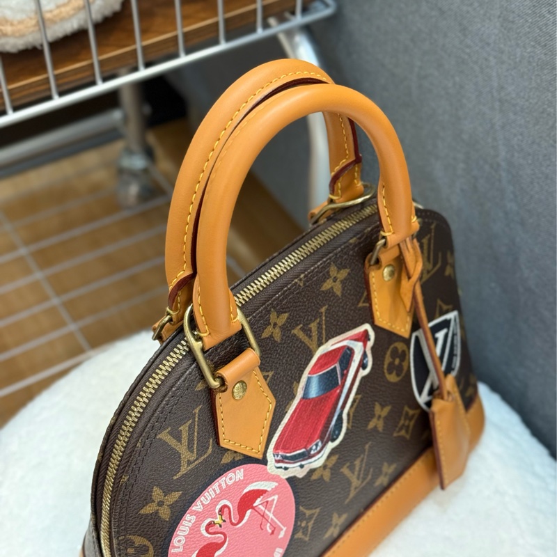 | 徽章限量款 🎖️｜Lv alma bb 貝殼包-12