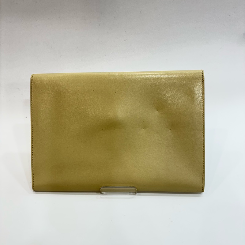 HERMES 奶白色牛皮鎖頭手拿包-3