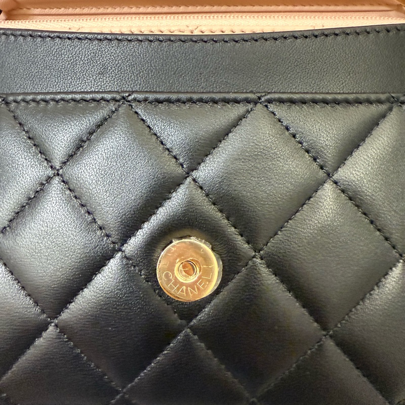 CHANEL 小羊皮 WOC 粉/黑 附零錢包❤️-24
