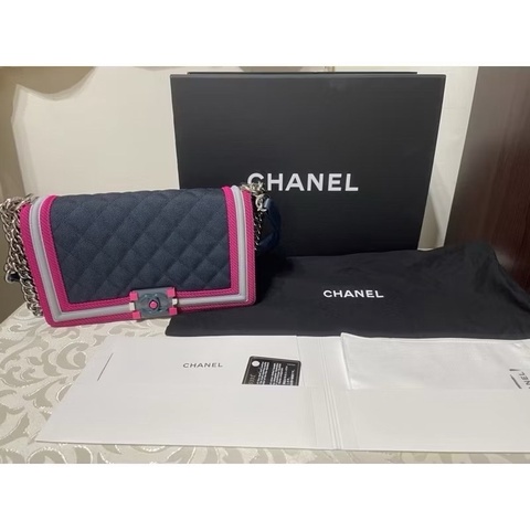 Chanel boy布面包