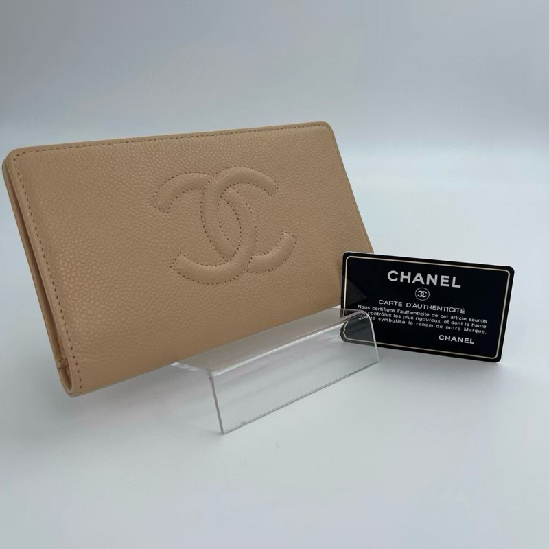 「JL精品代購」香奈兒奶茶色牛皮外縫雙c二折長夾-0